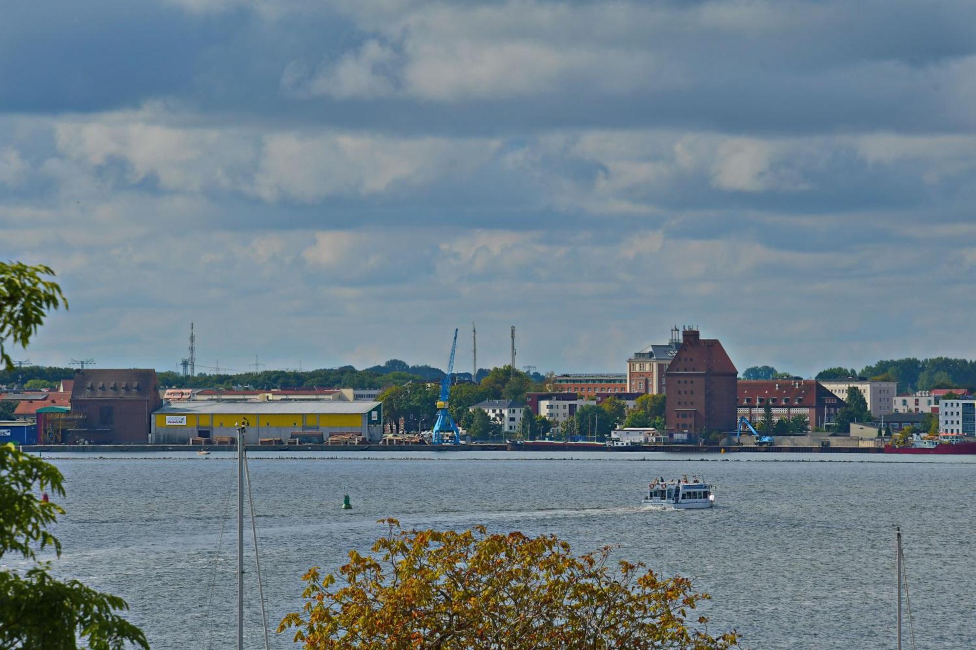 Ferienwohnung Sundueberblick - 150 Meter Zum Strand Altefähr Eksteriør bilde